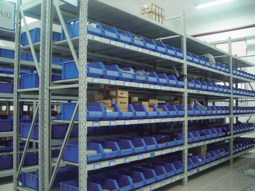 Medium- Heavy Duty Sheving kệ kho trung bình - nặng