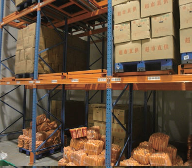 Push Back Racking kệ đẩy lùi